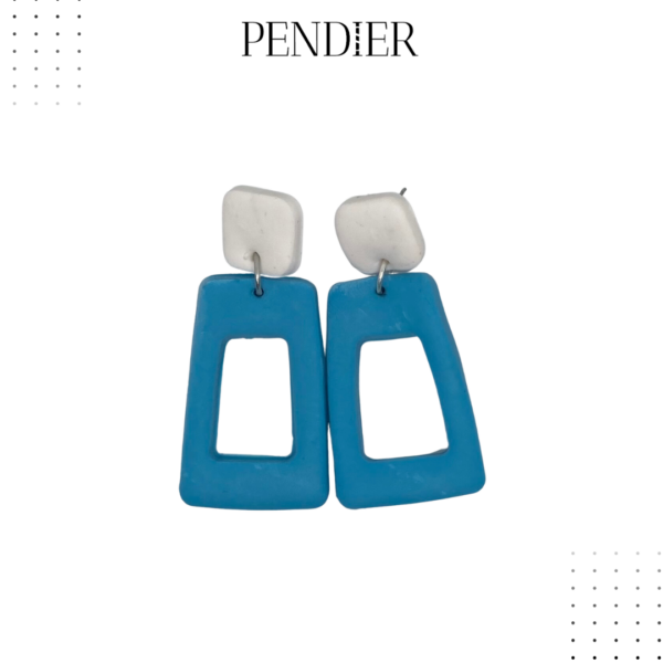 pendientes azules y blancos